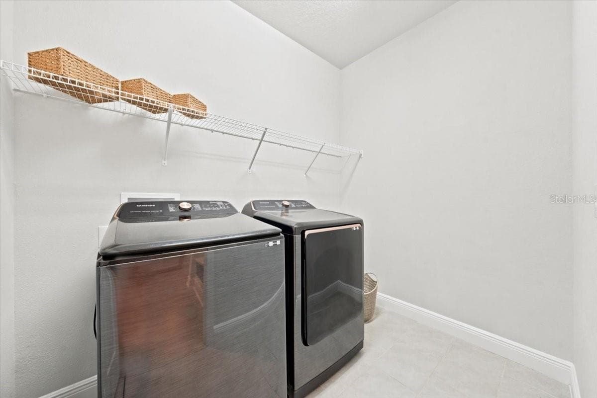 Laundry Room awaiting your Customization - 11756 RICHMOND TRL, PARRISH