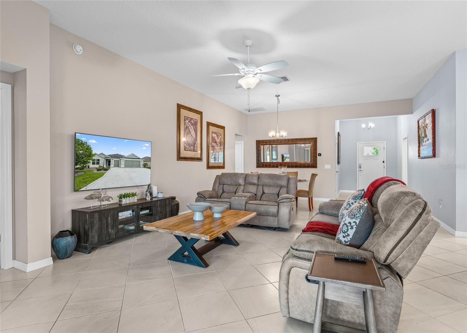 Living Room - 3146 JACQUELINE WAY, THE VILLAGES