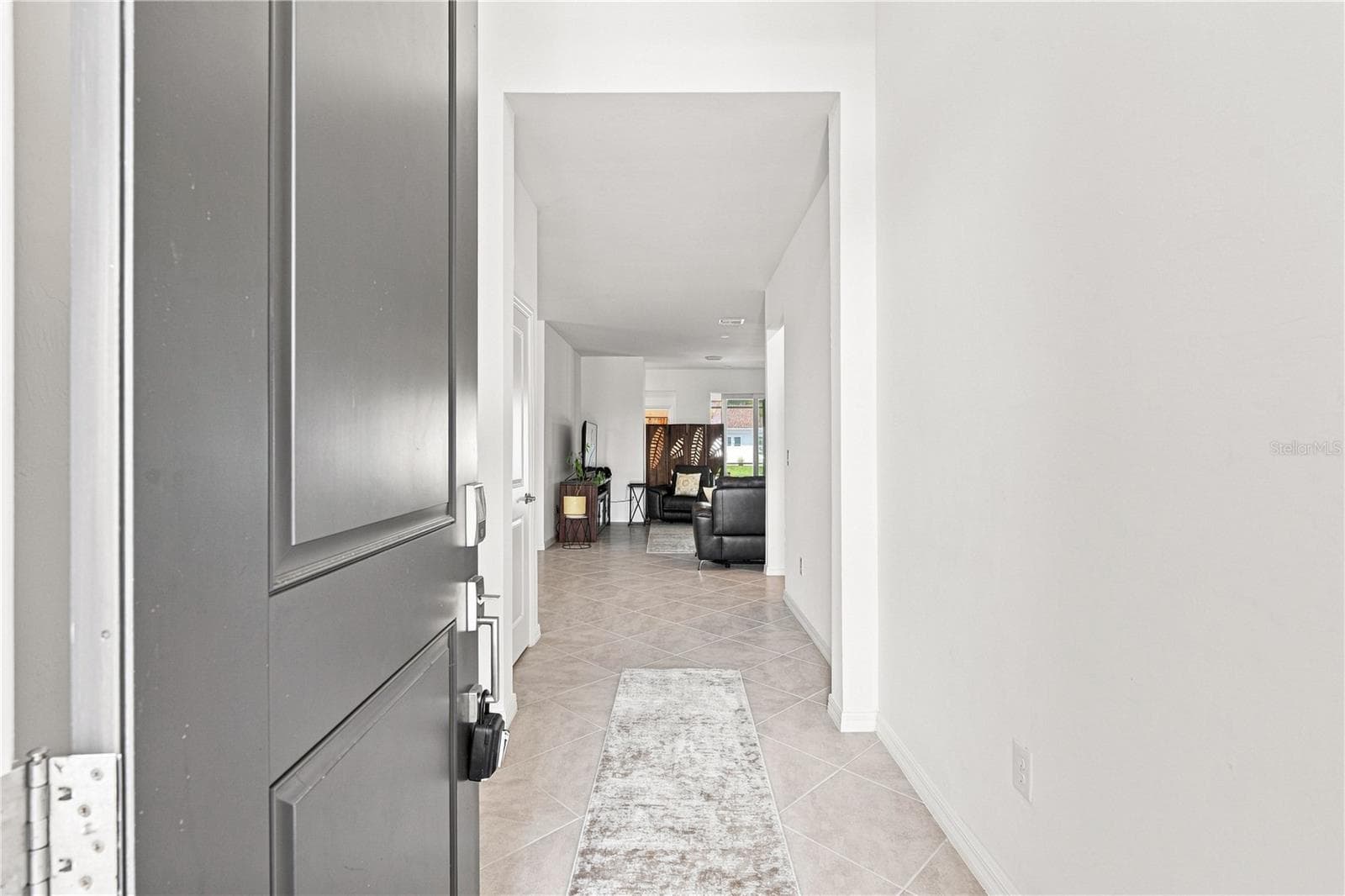 Single Family Residence at 11330 BURGUNDY DR, VENICE, photo 4 of 30