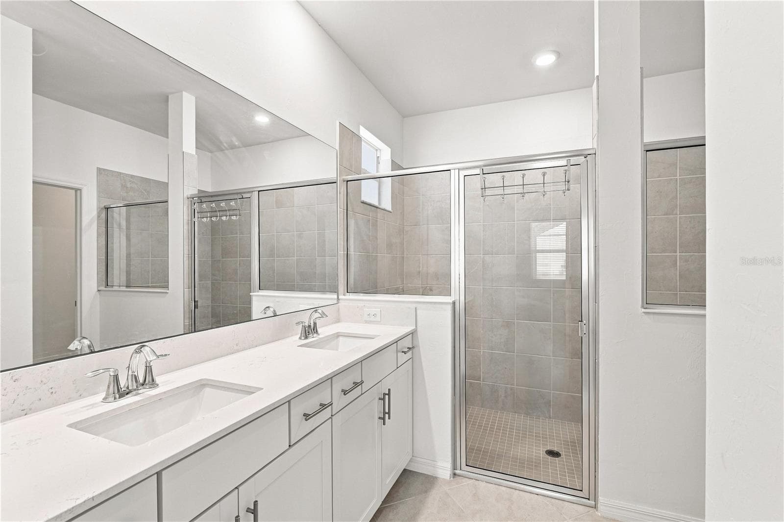 Single Family Residence at 11330 BURGUNDY DR, VENICE, photo 22 of 30