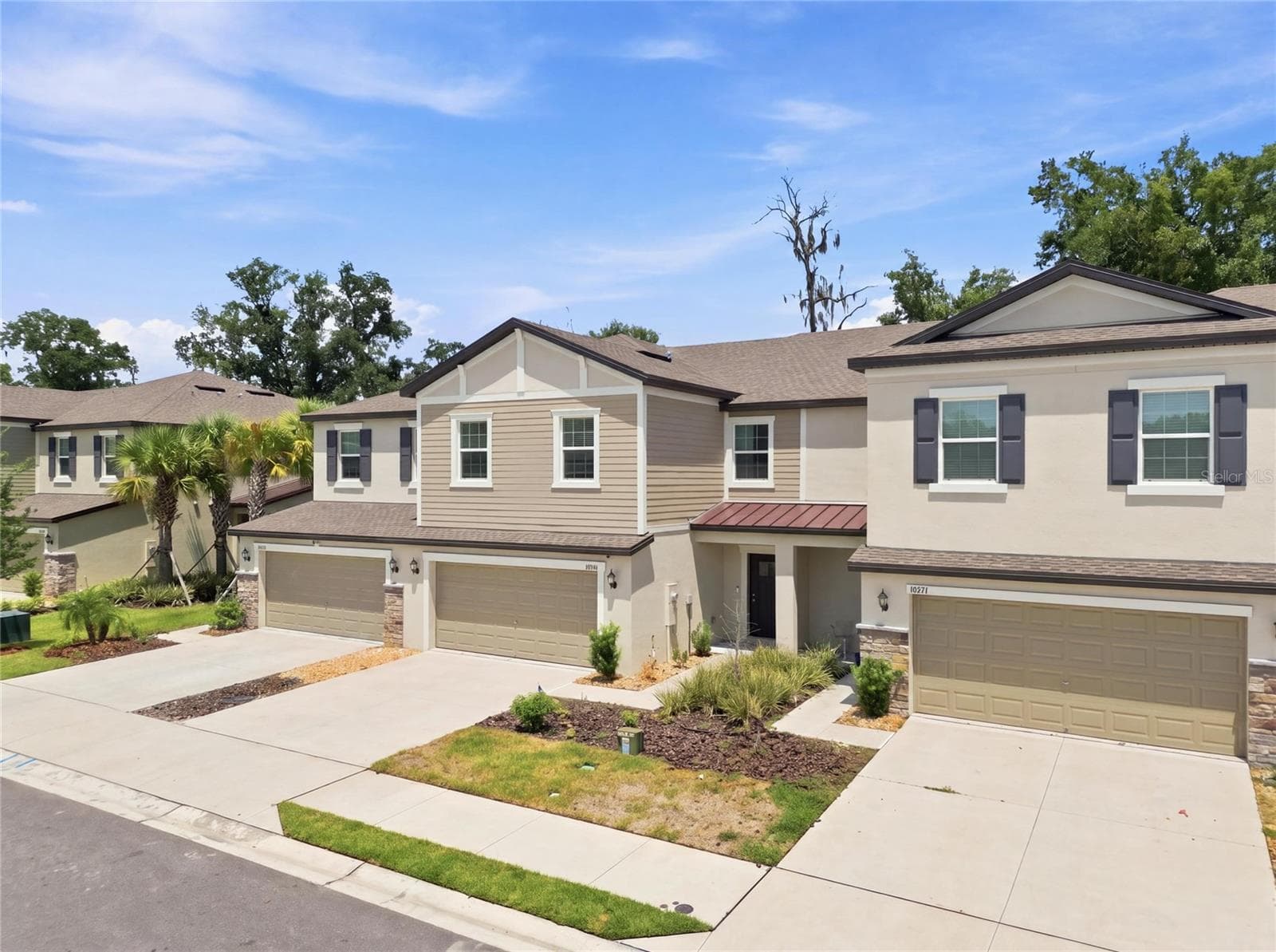 Another view of the front of the home - 36227 JOSEPH BLAKE ST, ZEPHYRHILLS