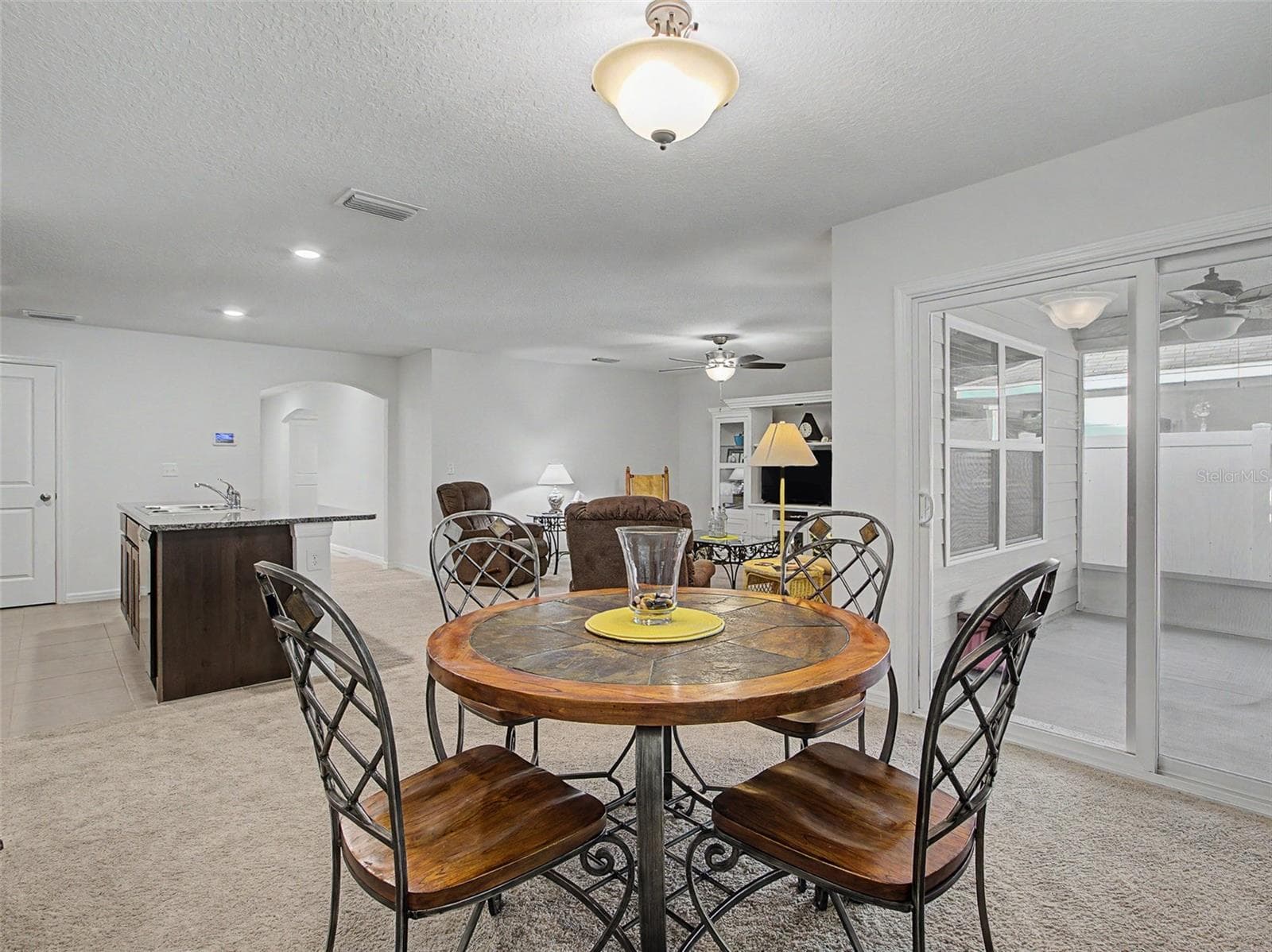 DINING AREA - 25199 NW 8TH RD, NEWBERRY