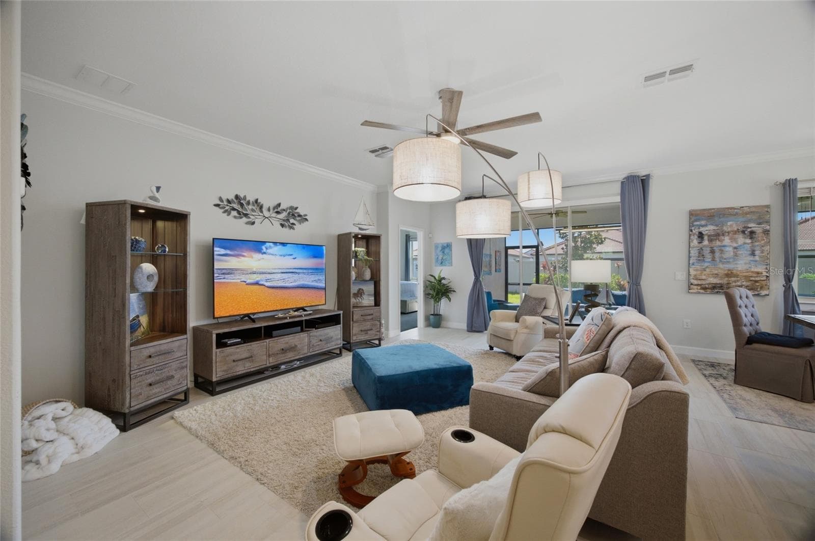 Single Family Residence at 17218 STAR BANKS ST, WIMAUMA, photo 6 of 56