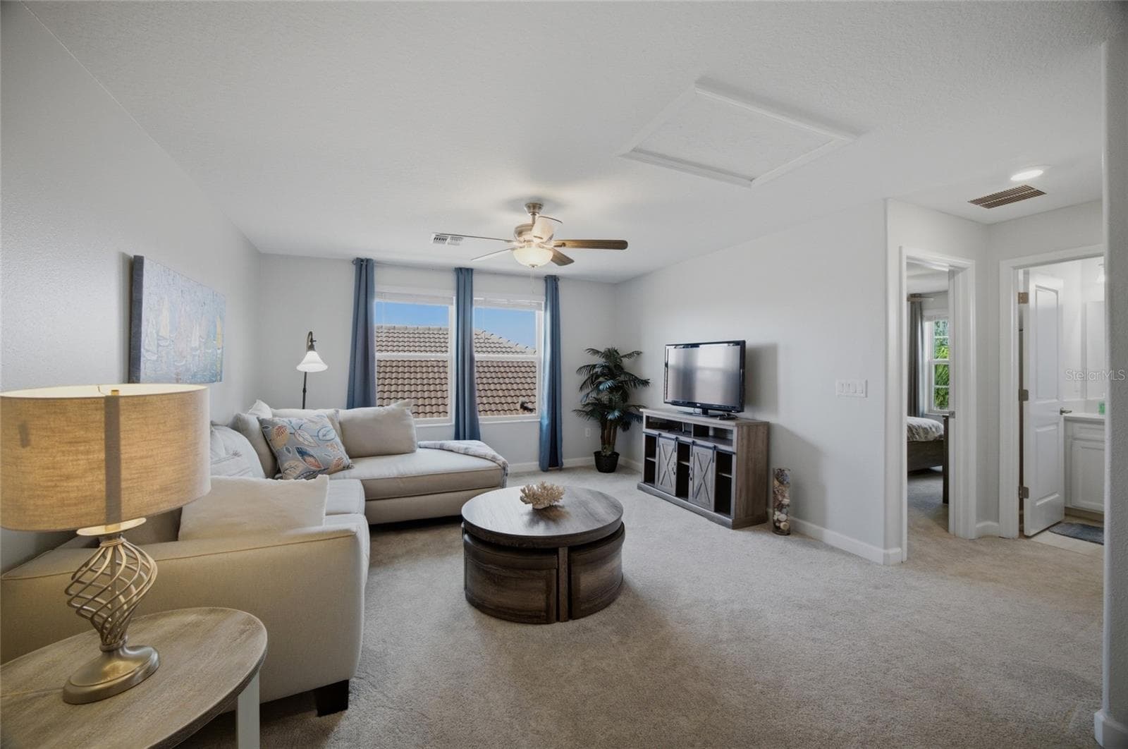 A Spacious Loft, great for multi-generational living, privacy for guests! - 17218 STAR BANKS ST, WIMAUMA