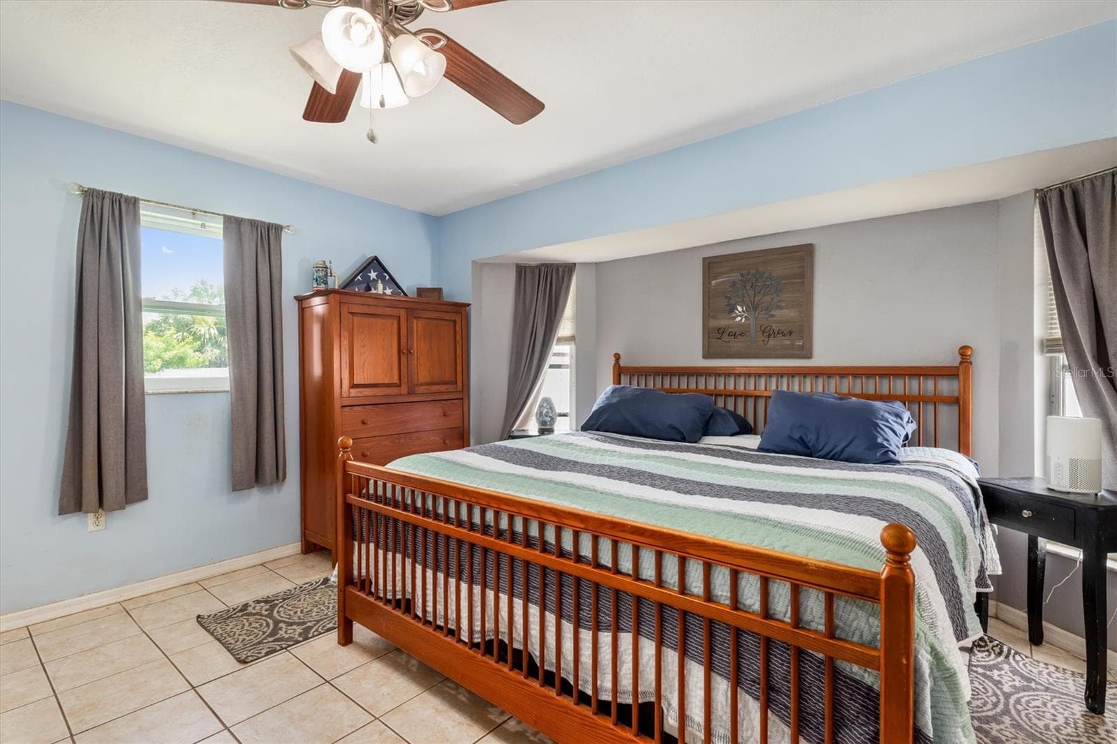 Single Family Residence at 381 CAPATOLA ST, PORT CHARLOTTE, photo 13 of 28