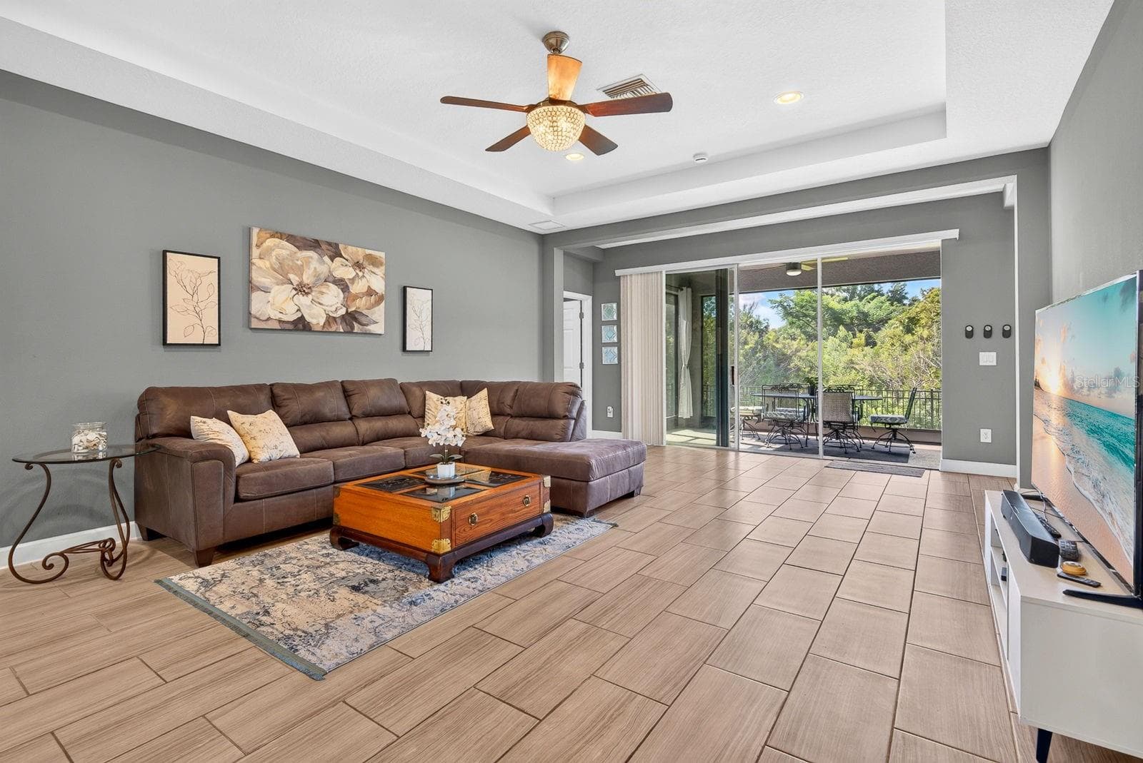 Family Room off of Kitchen - 792 ROSEMARY CIR, BRADENTON