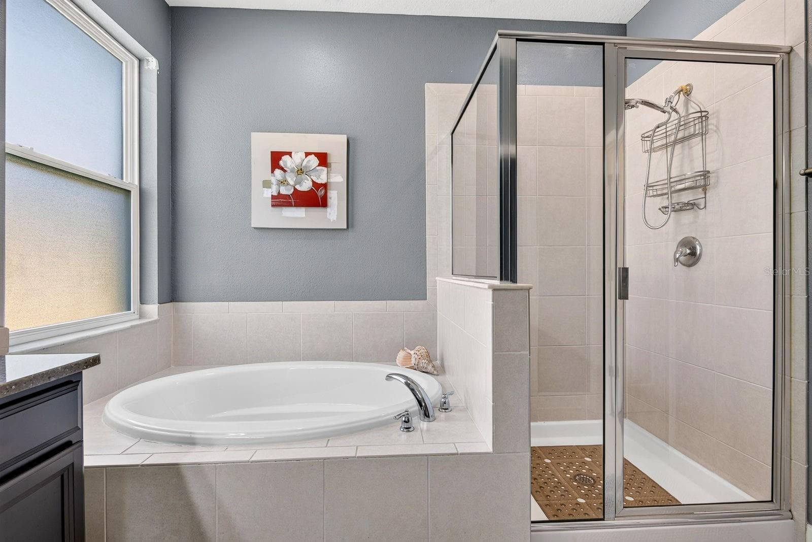 Primary Bathroom - Tub & Shower - 792 ROSEMARY CIR, BRADENTON