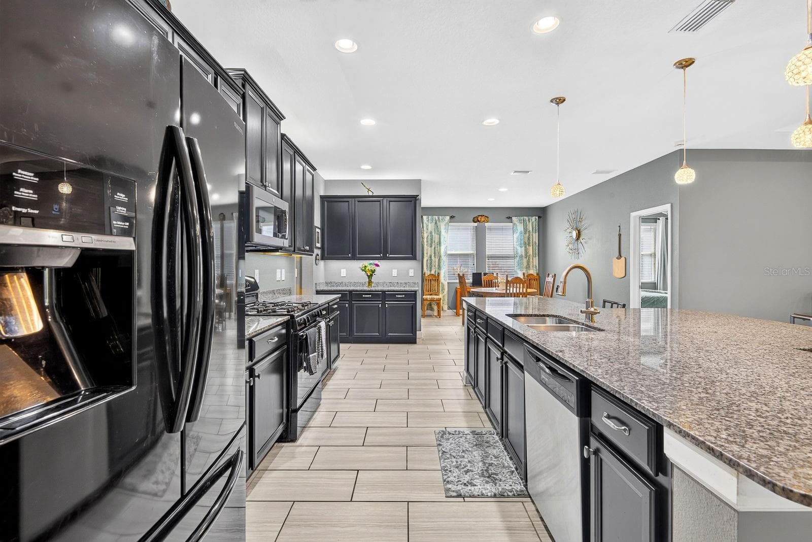 Kitchen - 792 ROSEMARY CIR, BRADENTON