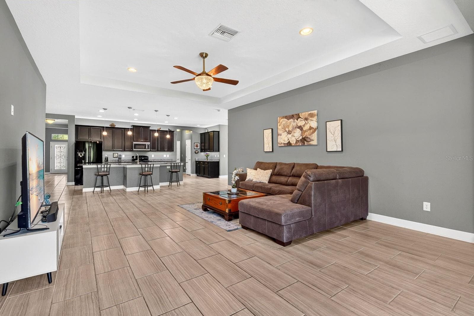 Large Open Concept Family Room to Kitchen - 792 ROSEMARY CIR, BRADENTON