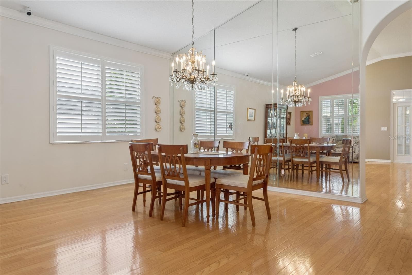 Single Family Residence at 9703 HIDDEN COVE CT, TAMPA, photo 13 of 45