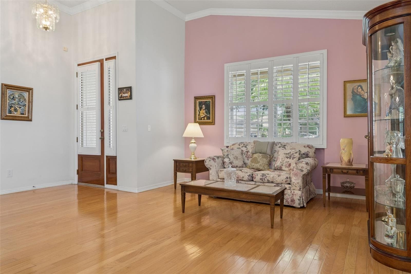 Single Family Residence at 9703 HIDDEN COVE CT, TAMPA, photo 15 of 45