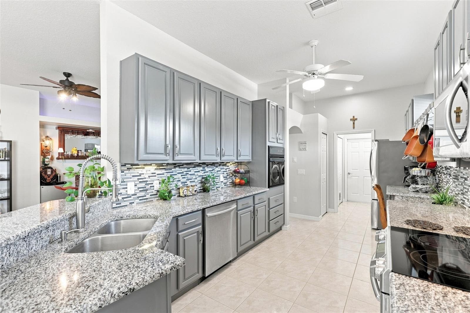 Single Family Residence at 367 FOXHILL DR, DEBARY, photo 12 of 50