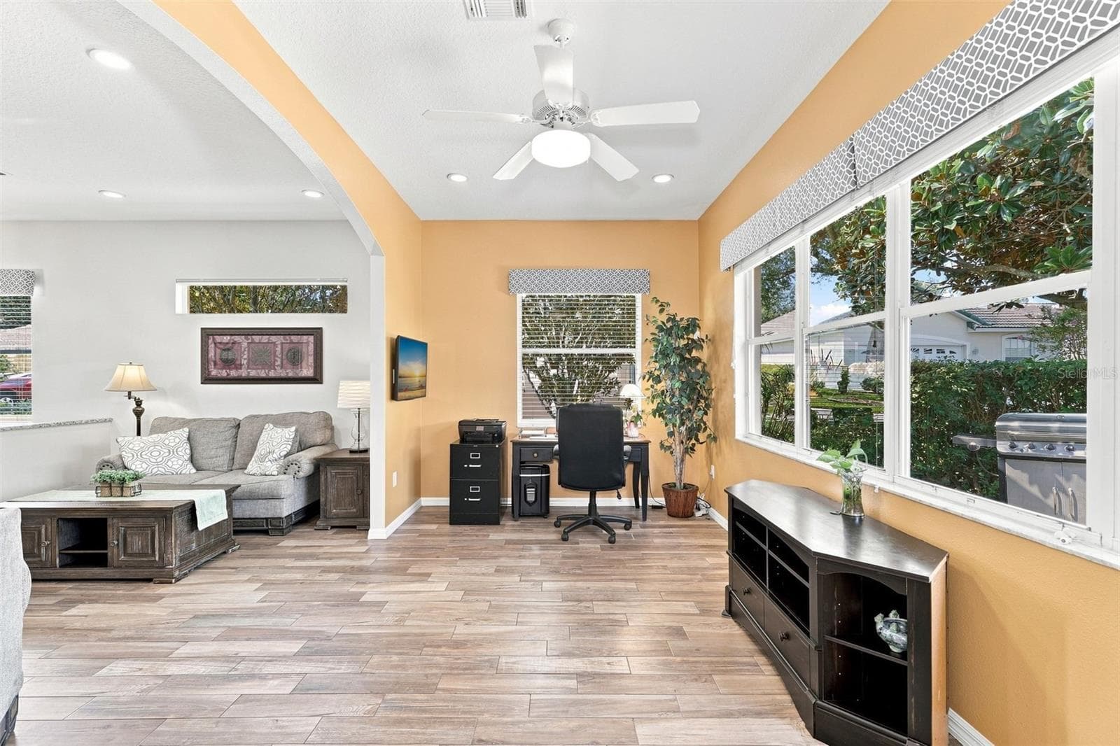 Single Family Residence at 367 FOXHILL DR, DEBARY, photo 23 of 50