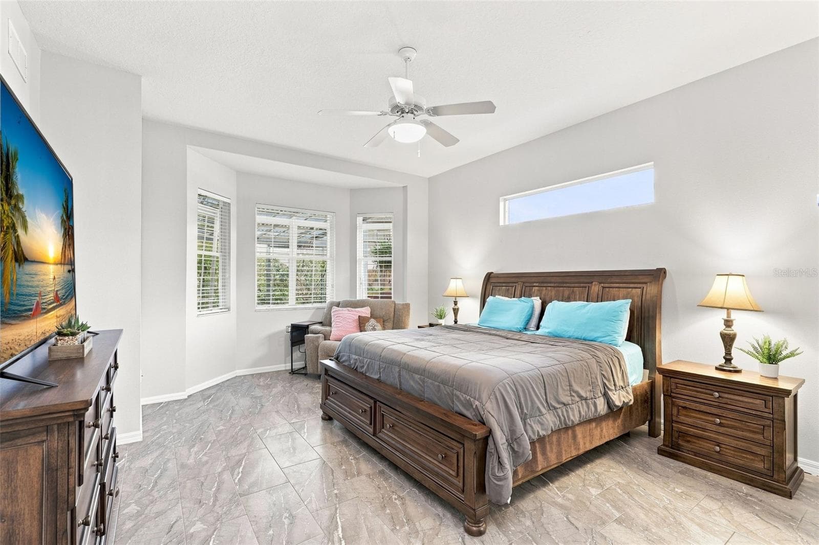 Spacious Primary Bedroom - 367 FOXHILL DR, DEBARY