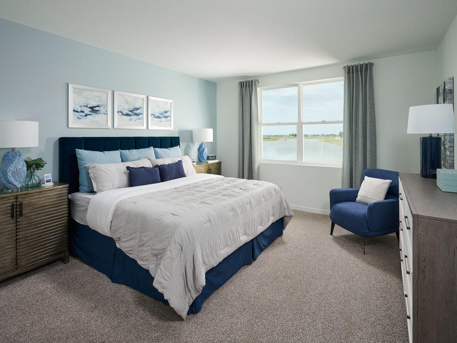 Photo is not of the actual home, but is an inspirational photo of builder’s model home and may depict options, furnishings, and/or decorator features that are not included. - 833 SILVERADO TRAIL DR, LAKE HAMILTON