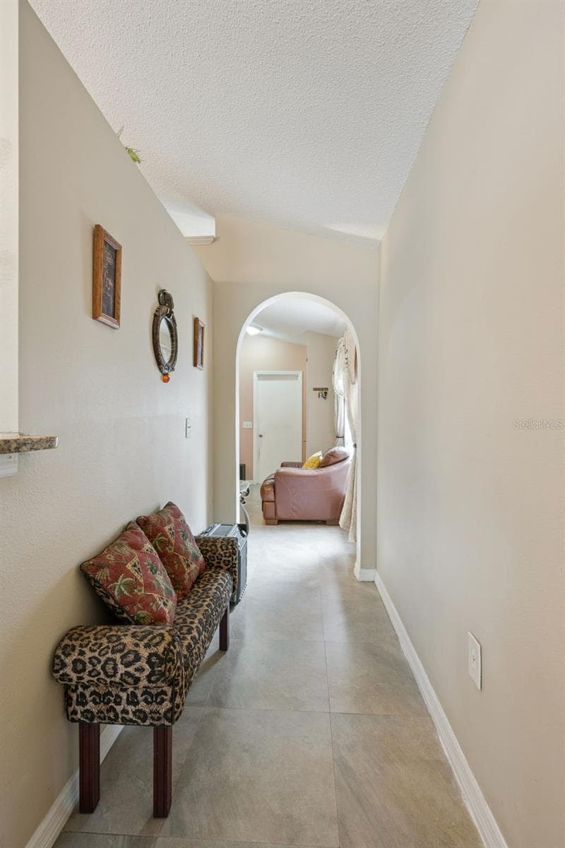 Single Family Residence at 10044 RICHARDSON CT, ORLANDO, photo 7 of 18