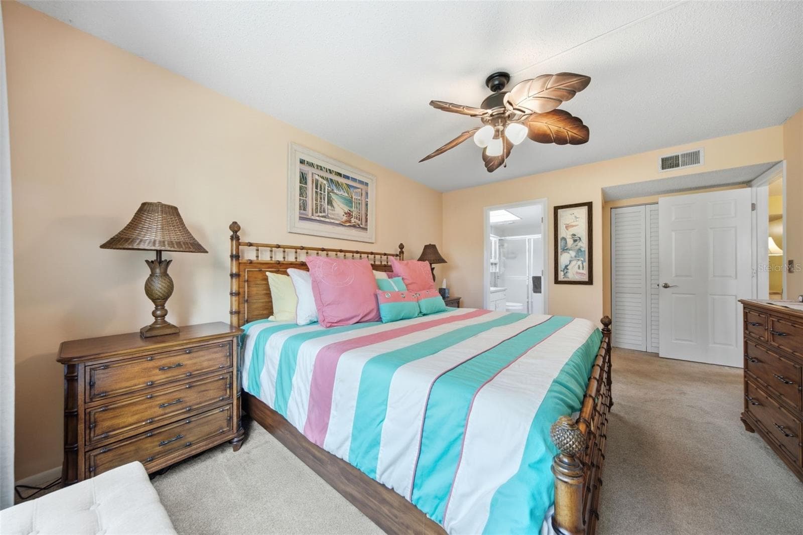 Condominium at 435 30TH AVE W #D206, BRADENTON, photo 19 of 33