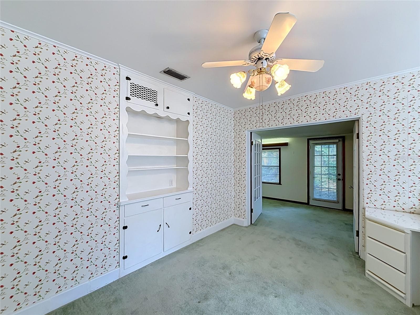 Single Family Residence at 3271 ROBINSON ST, ZELLWOOD, photo 28 of 43