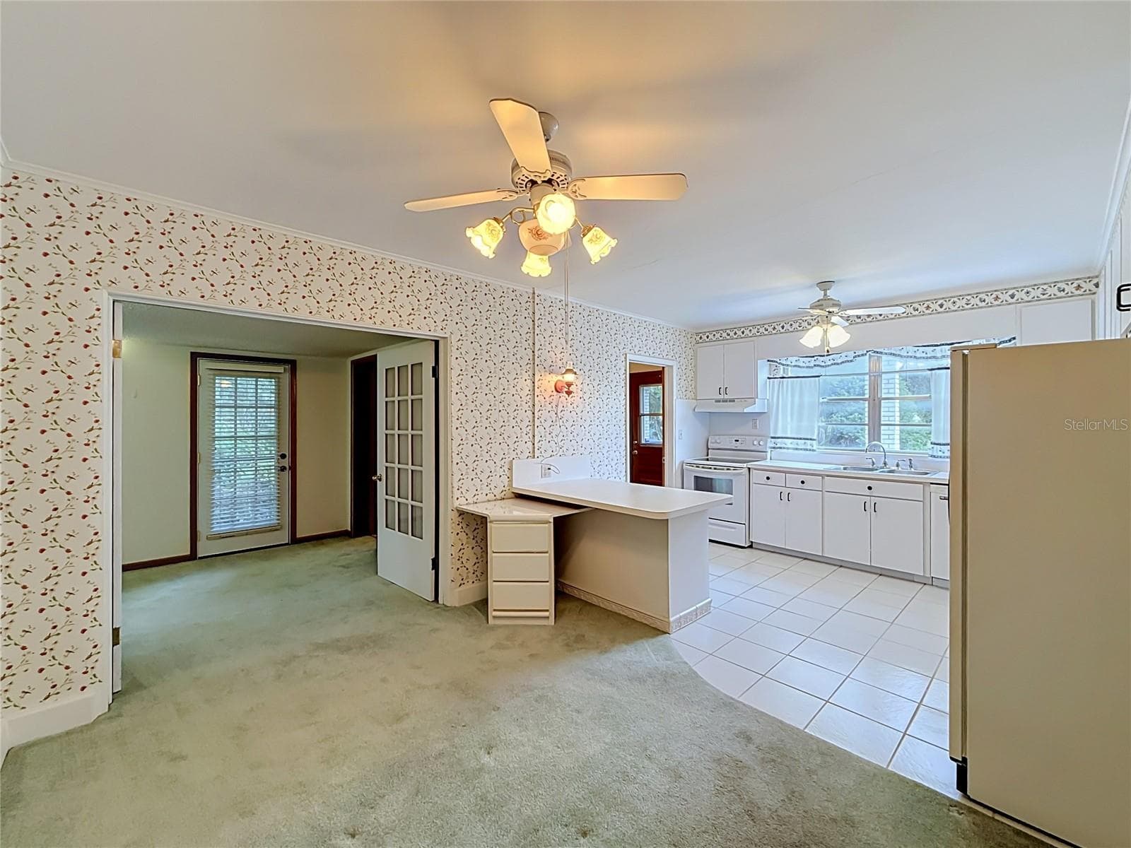 Single Family Residence at 3271 ROBINSON ST, ZELLWOOD, photo 30 of 43