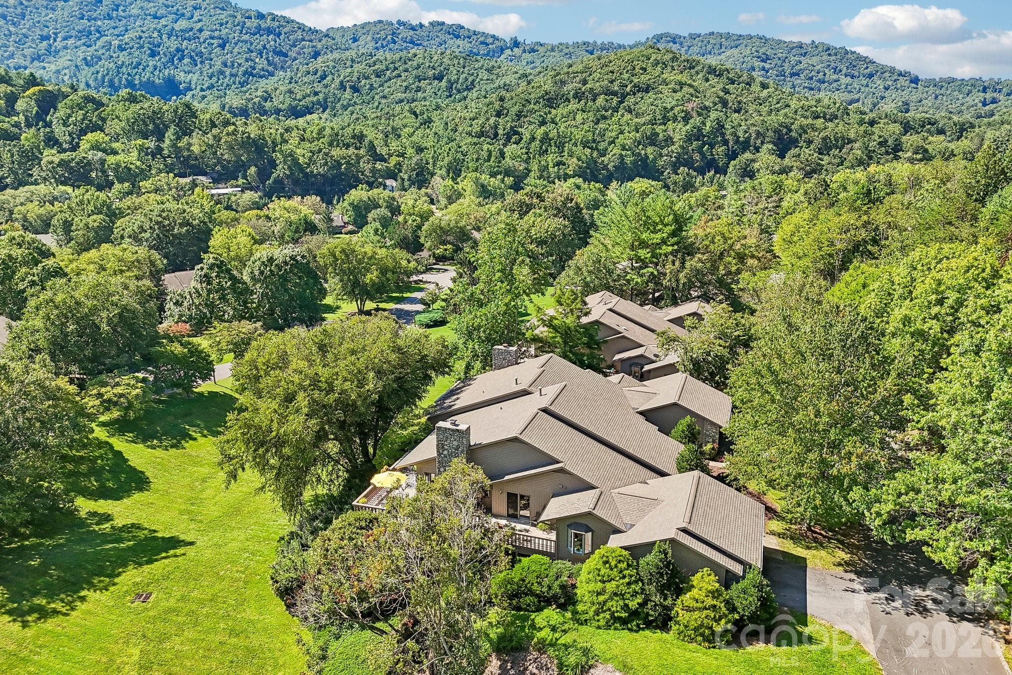 Condominium at 15 Stony Ridge, Asheville, photo 36 of 37