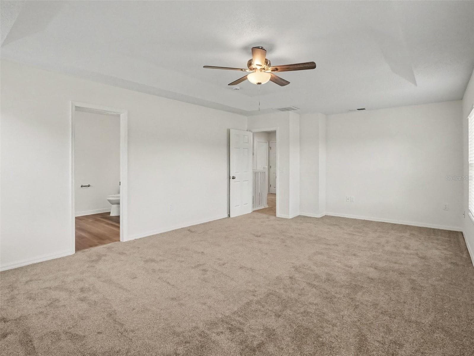 Single Family Residence at 901 ANCHORAGE LN, KISSIMMEE, photo 11 of 15