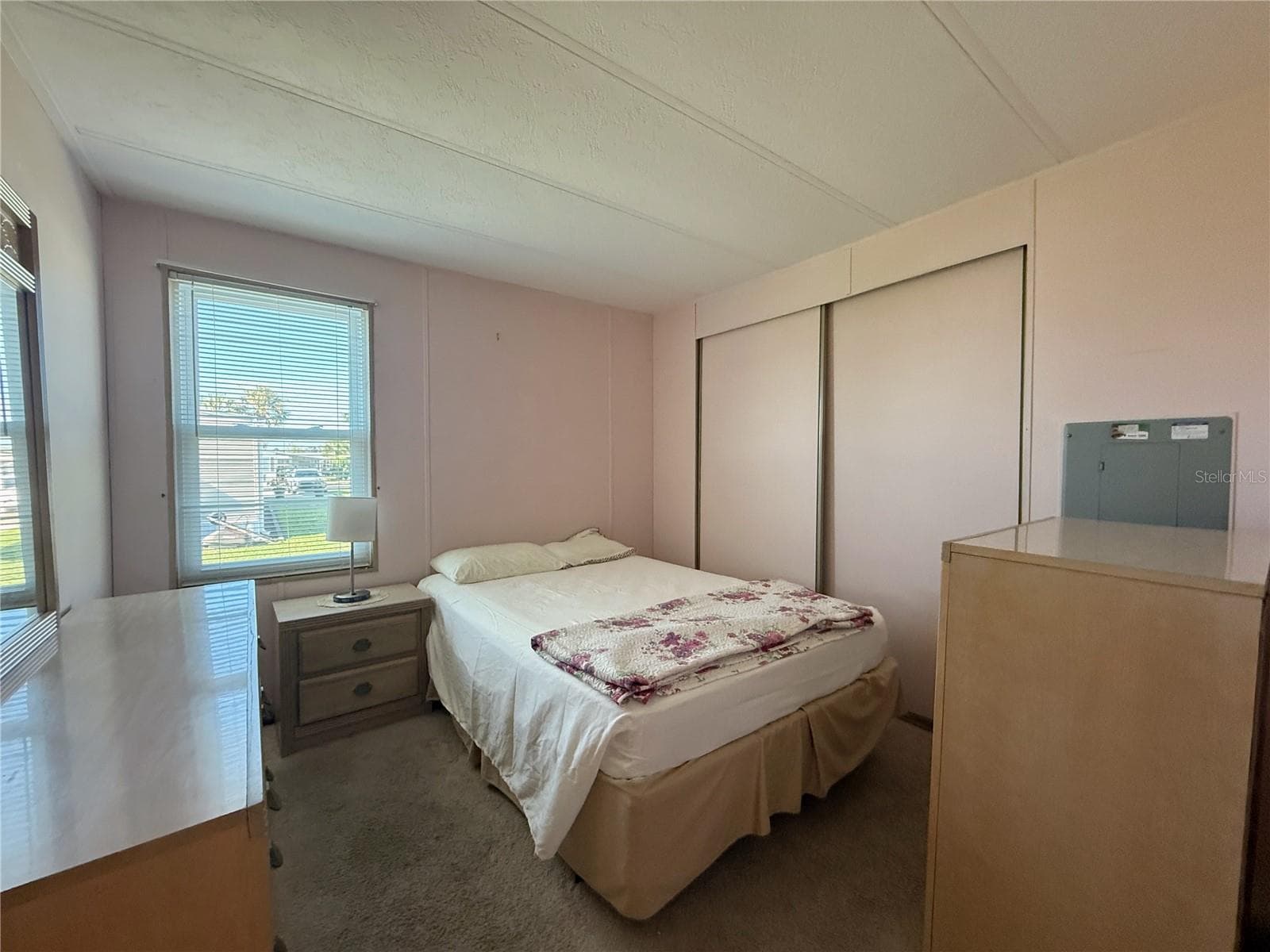 Manufactured Home at 225 N SAINT THOMAS CIR, APOLLO BEACH, photo 11 of 26