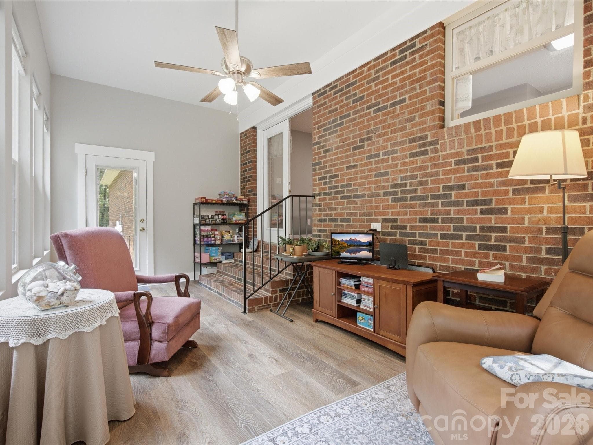 Single Family Residence at 155 S Grandview Road, Clover, photo 18 of 48