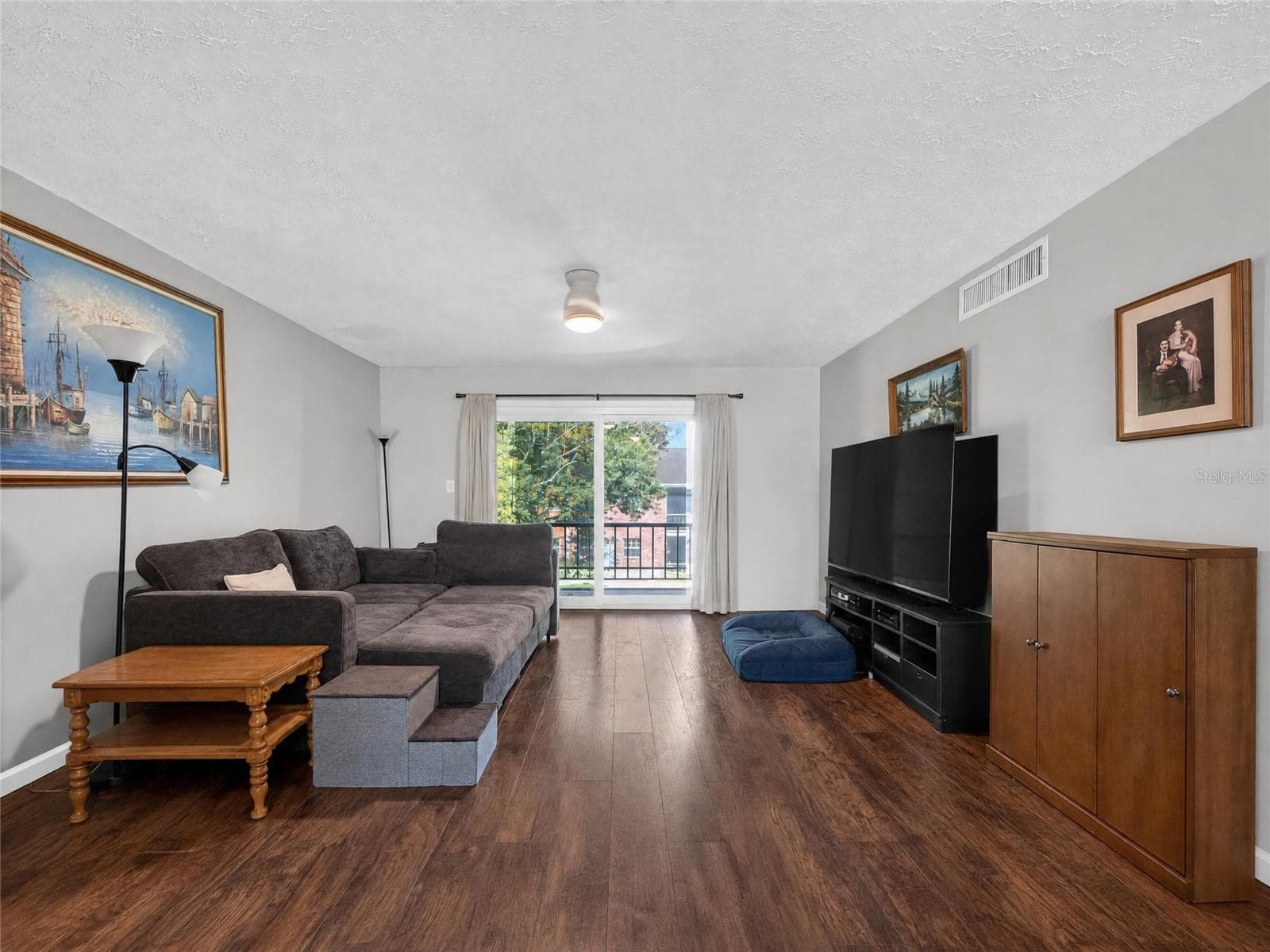 Condominium at 4386 LAKE UNDERHILL RD #D, ORLANDO, photo 5 of 64
