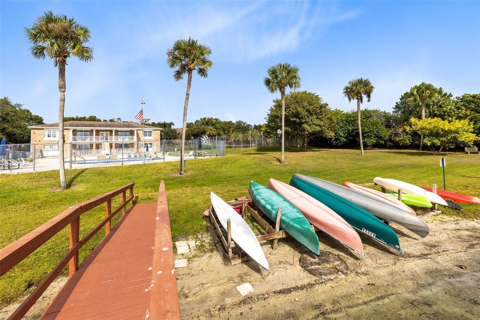 Condominium at 4386 LAKE UNDERHILL RD #D, ORLANDO, photo 42 of 64