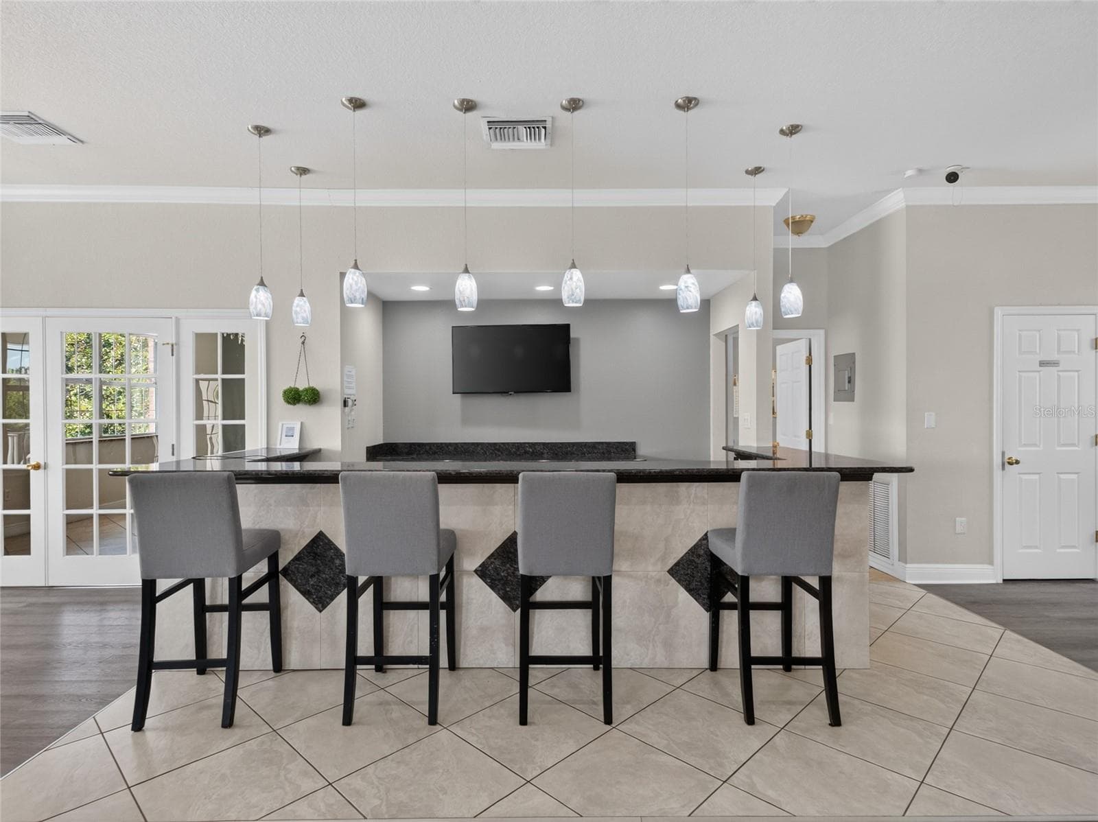 Condominium at 4386 LAKE UNDERHILL RD #D, ORLANDO, photo 54 of 64