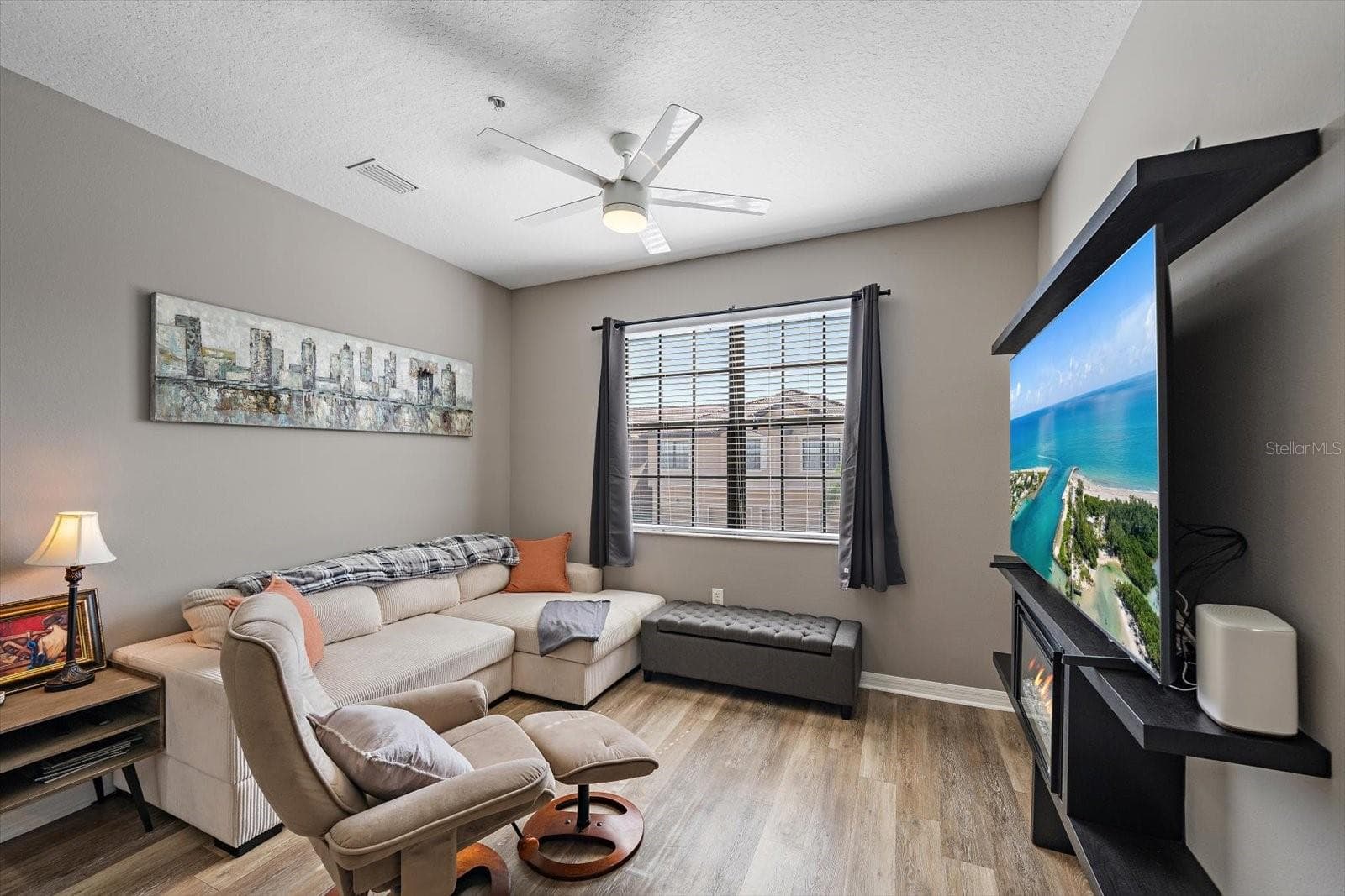 Condominium at 4206 VIA PIEDRA CIR #3-202, SARASOTA, photo 12 of 28