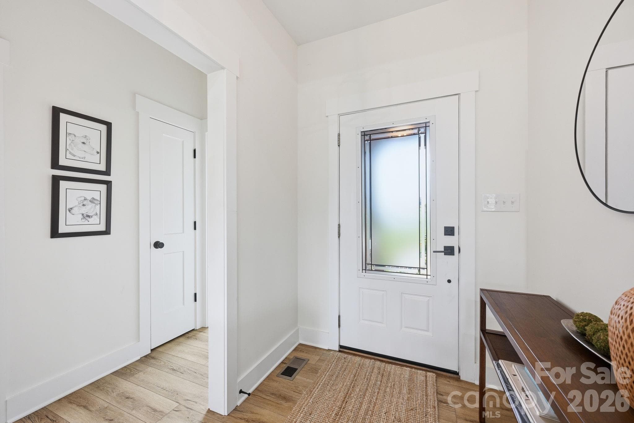 Foyer/Entry Hall - 215 Cal Kennedy Road, Cleveland