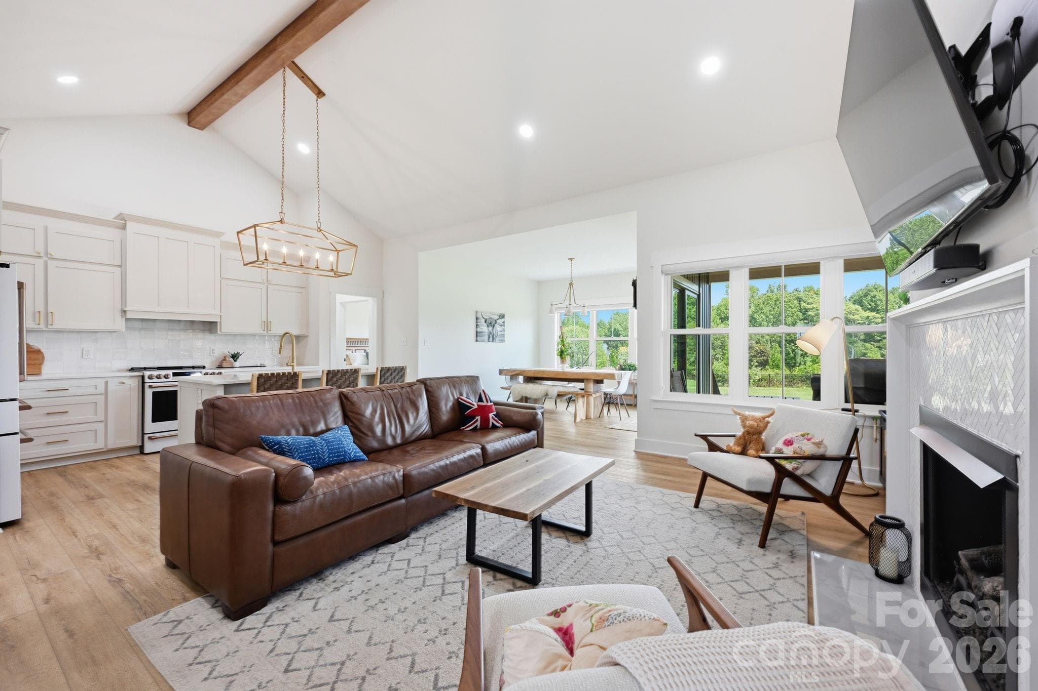 Open Floor Plan with Exposed Beam Ceiling - 215 Cal Kennedy Road, Cleveland