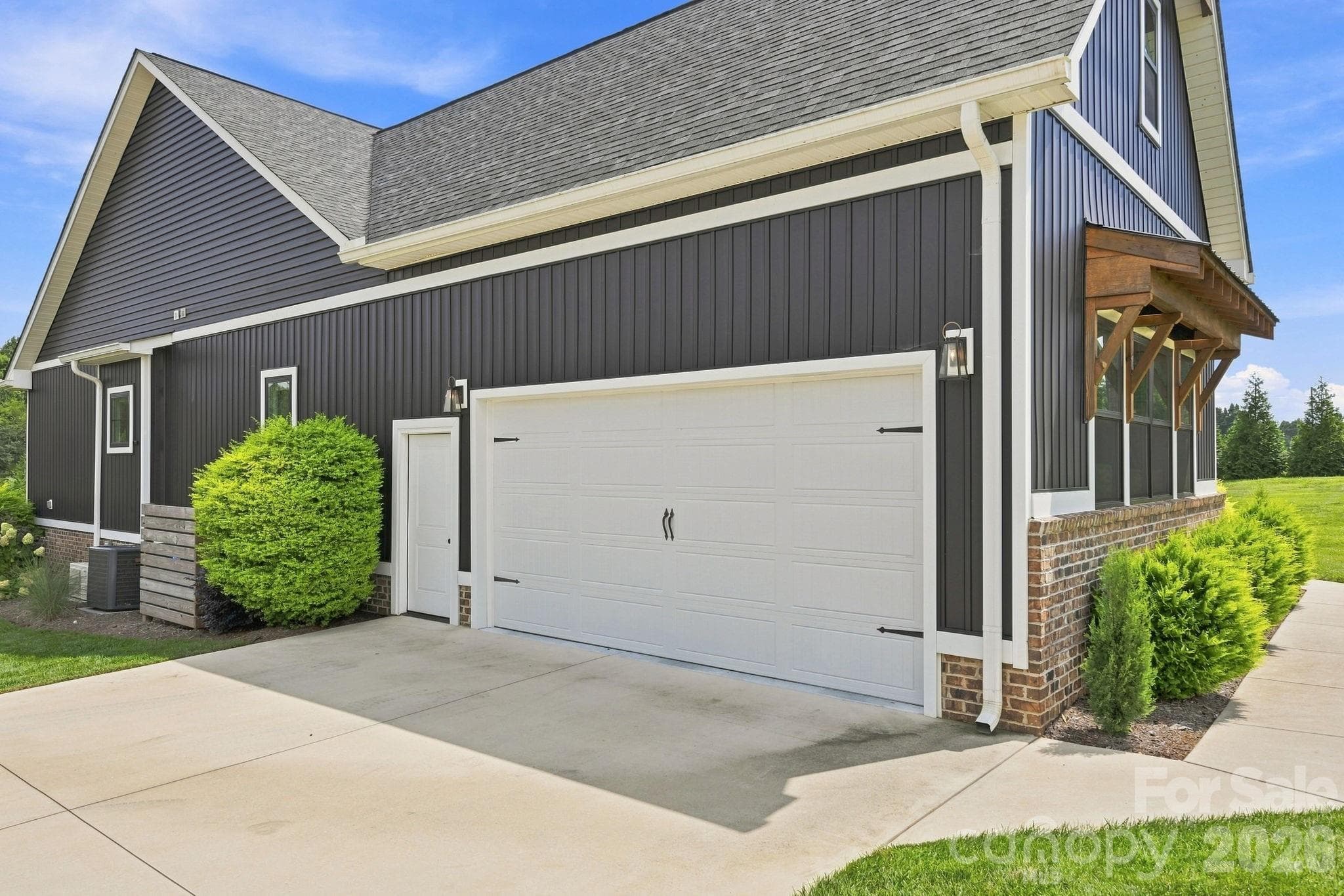 2-Car Garage - 215 Cal Kennedy Road, Cleveland