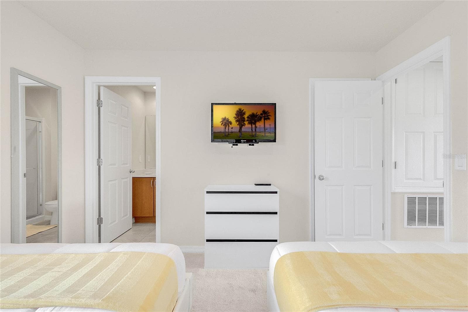 Townhouse at 3020 BIRD OF PARADISE LN, KISSIMMEE, photo 15 of 23