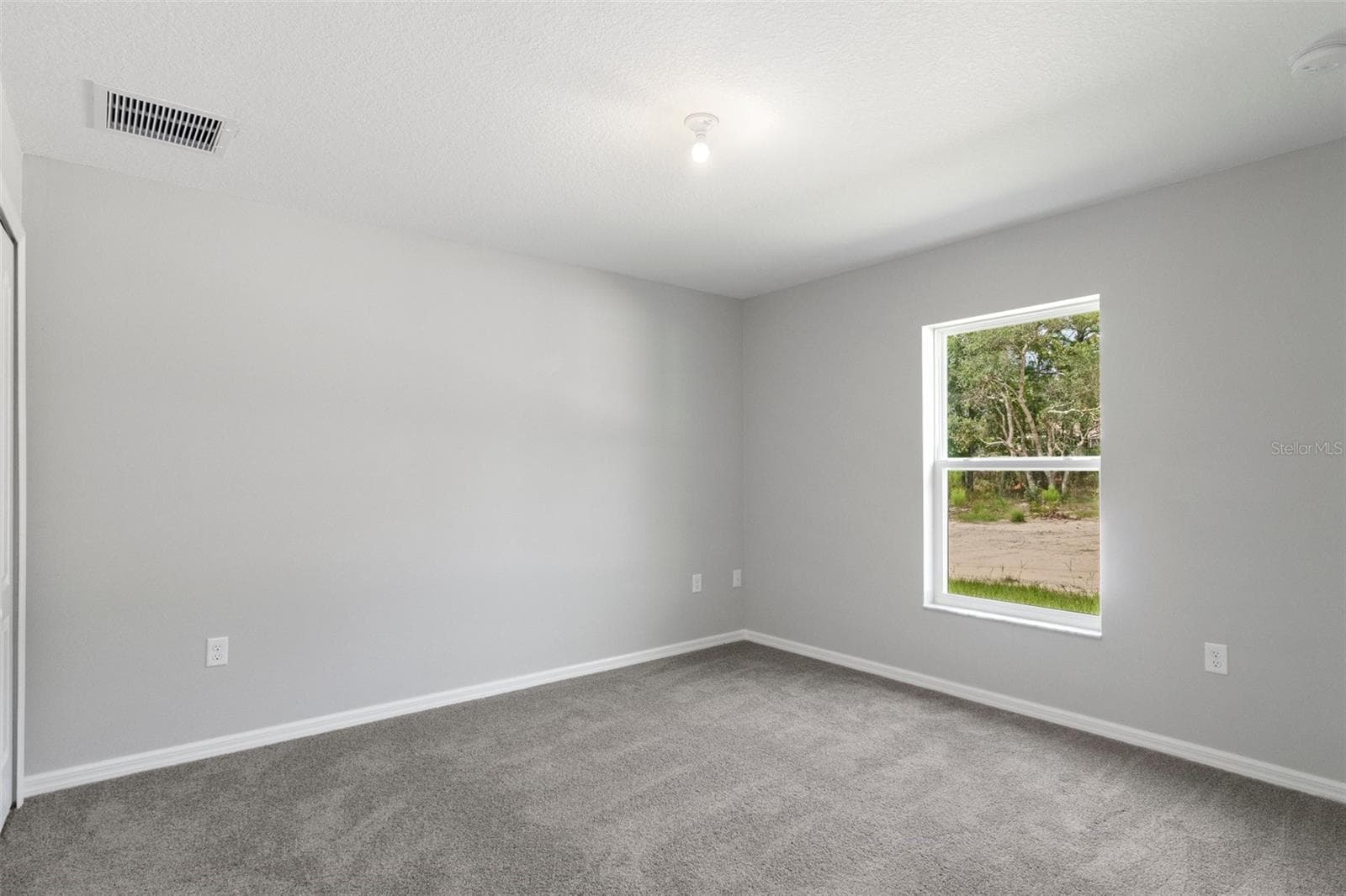 Single Family Residence at 12085 MANASSAS AVE, WEEKI WACHEE, photo 32 of 38