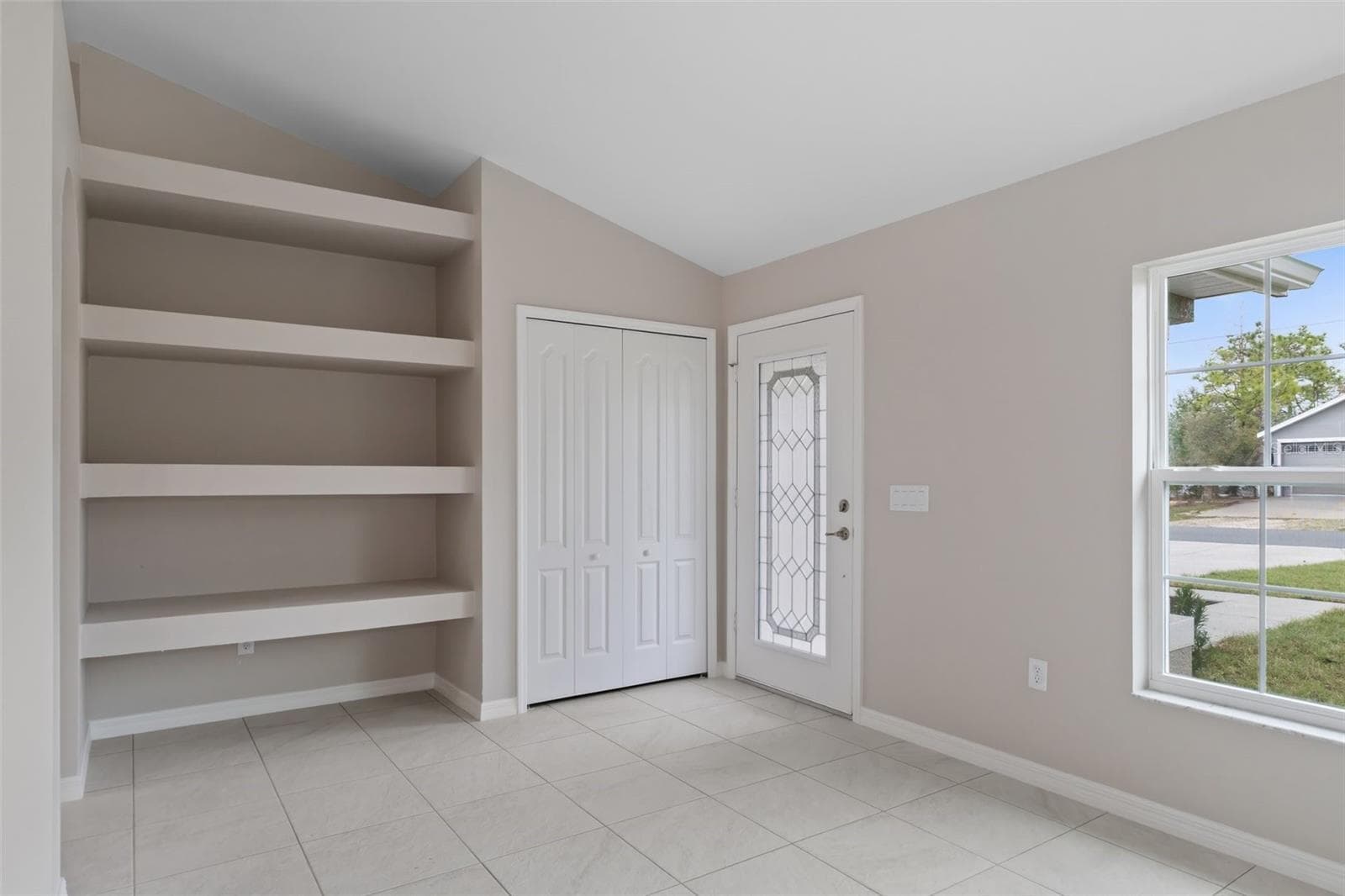 Single Family Residence at 12073 MANASSAS AVE, WEEKI WACHEE, photo 5 of 39