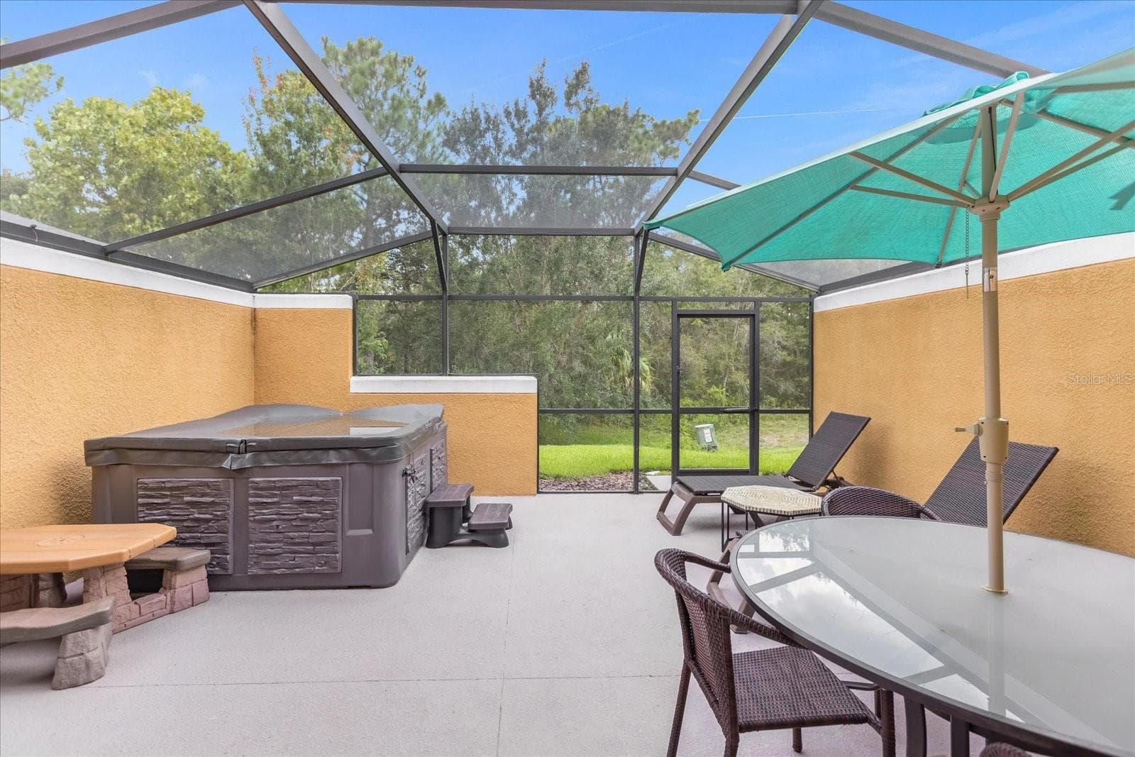 Townhouse at 3054 YELLOW LANTANA LN, KISSIMMEE, photo 14 of 23