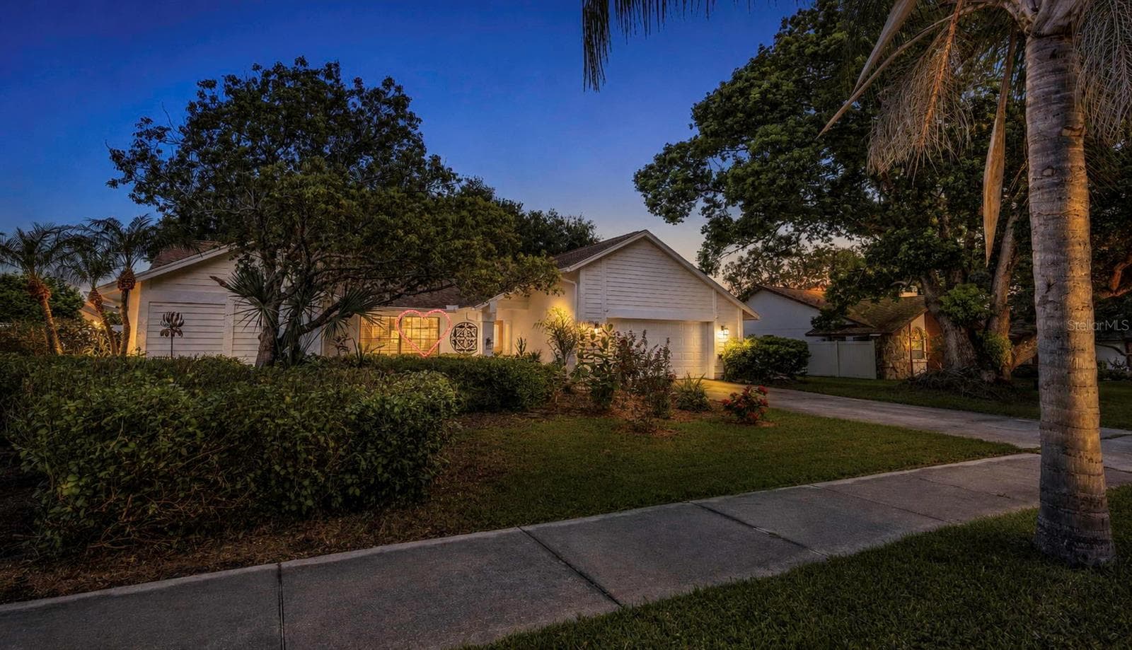 1620 COUNTRY LN