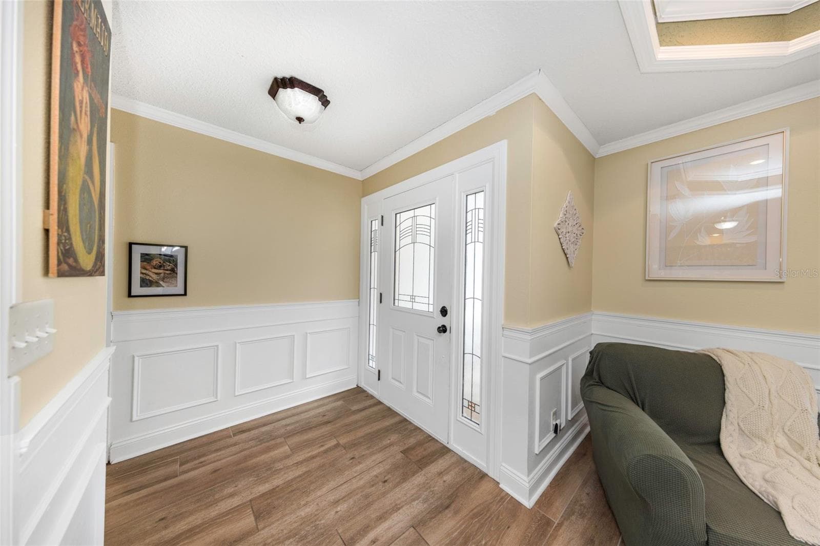 Single Family Residence at 1620 COUNTRY LN, DUNEDIN, photo 8 of 51
