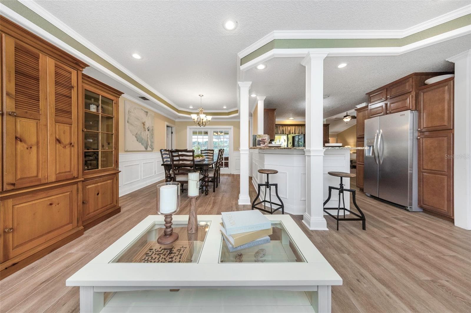 Single Family Residence at 1620 COUNTRY LN, DUNEDIN, photo 11 of 51