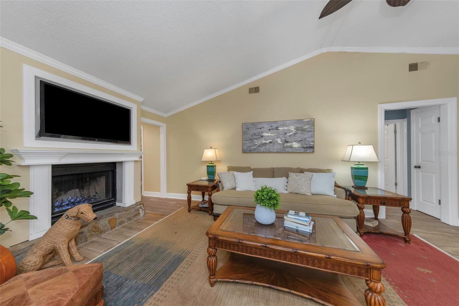 Single Family Residence at 1620 COUNTRY LN, DUNEDIN, photo 16 of 51