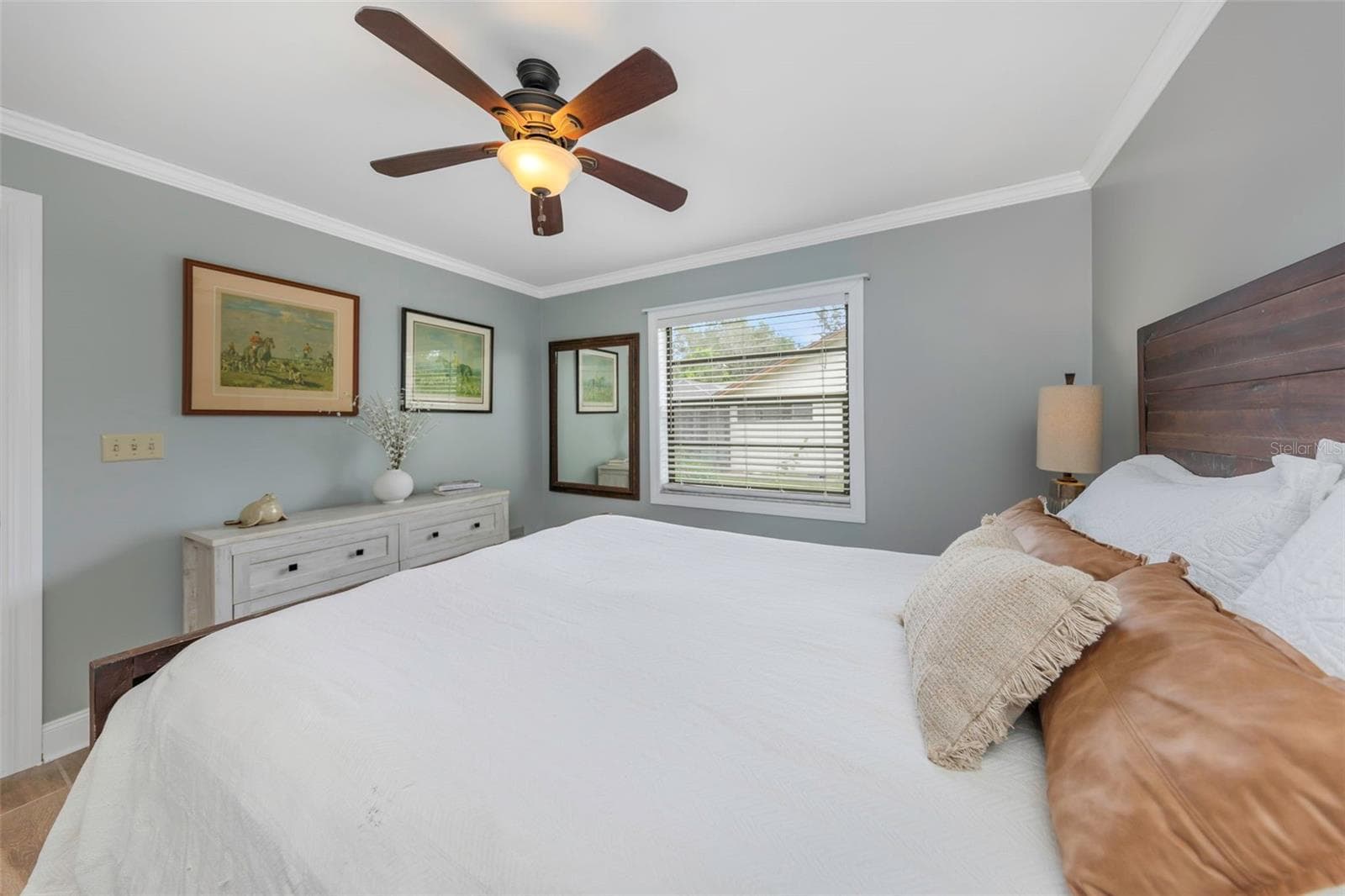 Single Family Residence at 1620 COUNTRY LN, DUNEDIN, photo 40 of 51