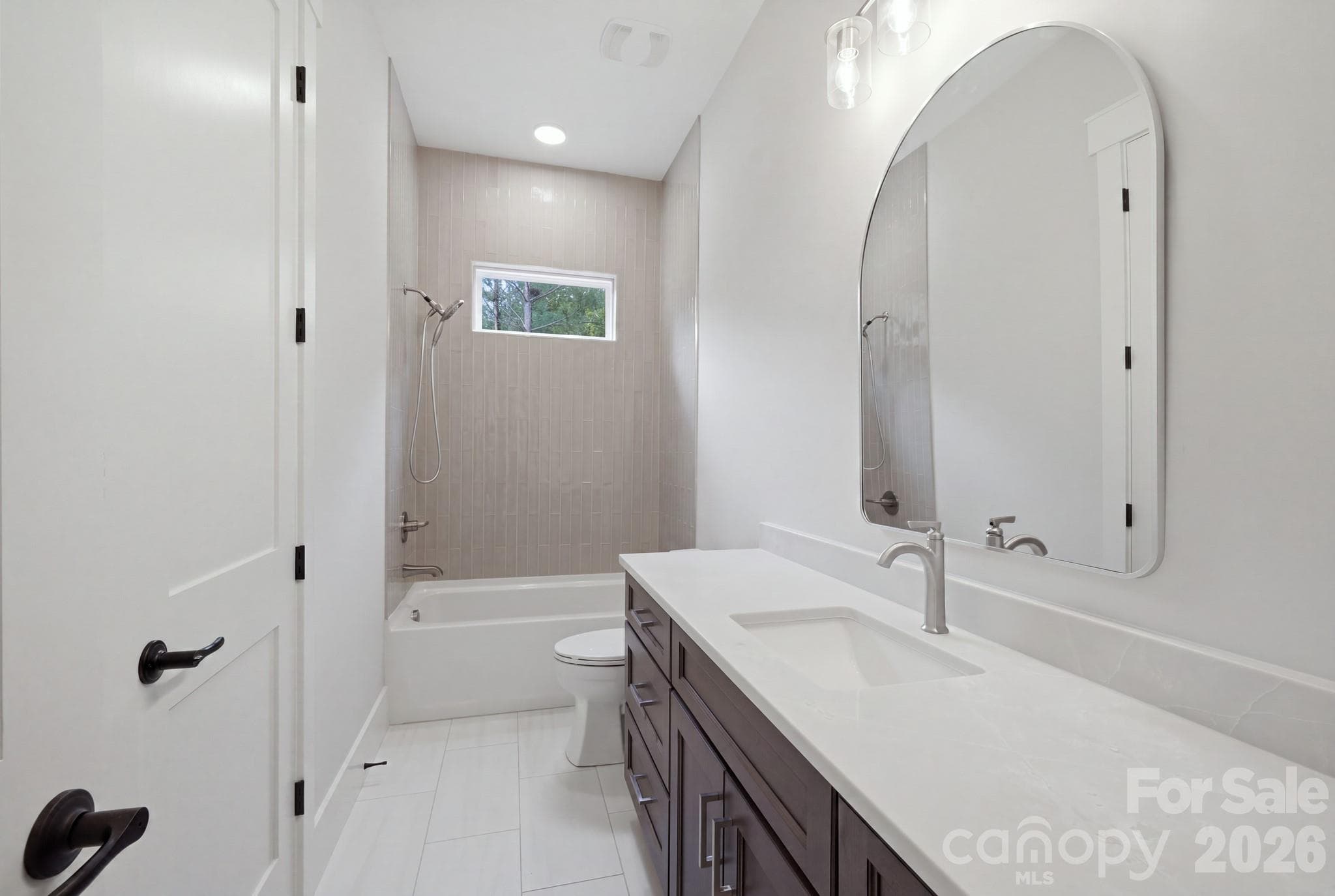 Shared Bath - 5809 Hidden Forest Drive, Denver