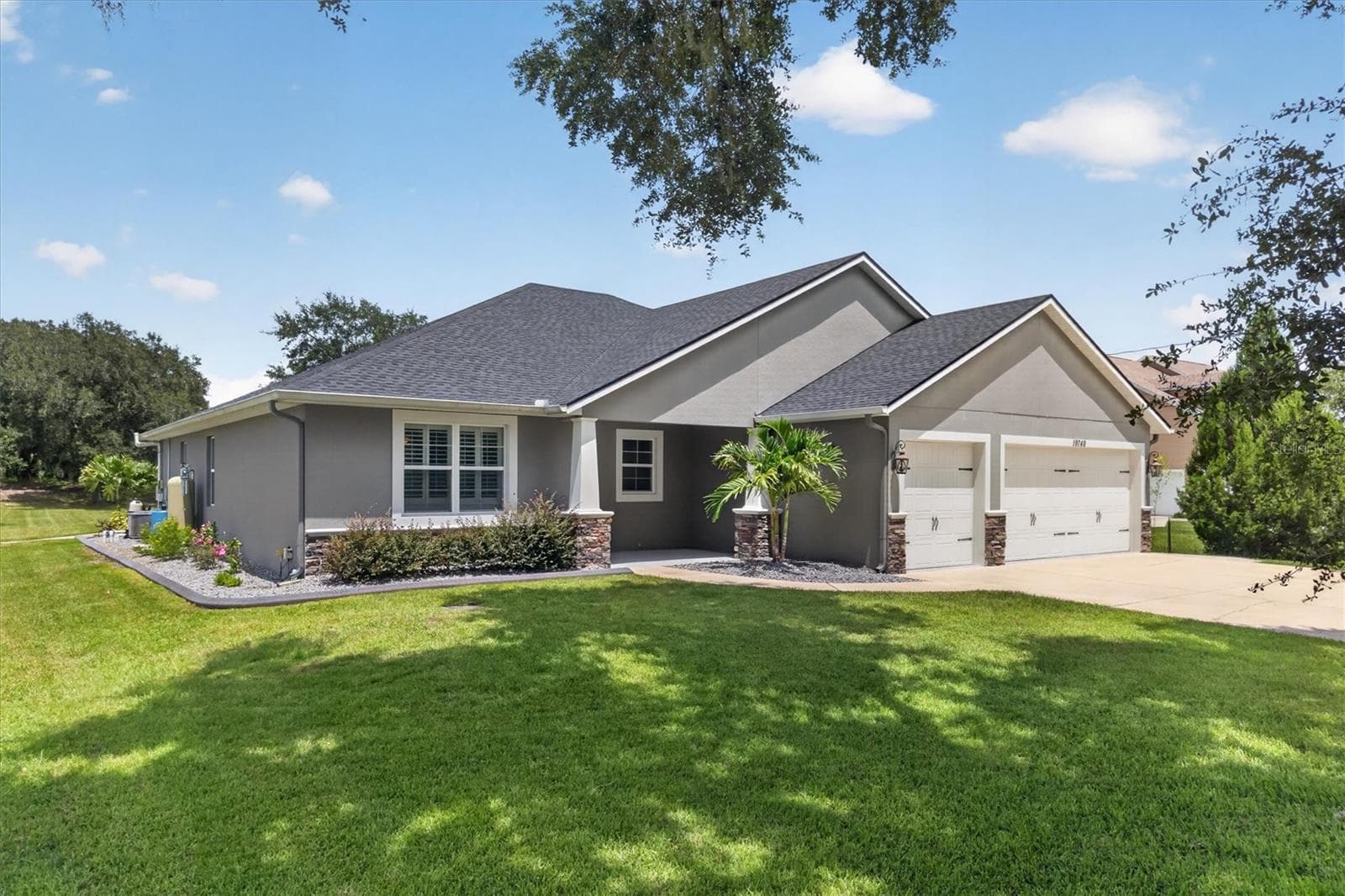 Single Family Residence at 19749 QUINELLA ST, ORLANDO, photo 2 of 74