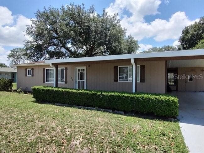 Single Family Residence at 9180 SW 101ST PL, OCALA, photo 2 of 11