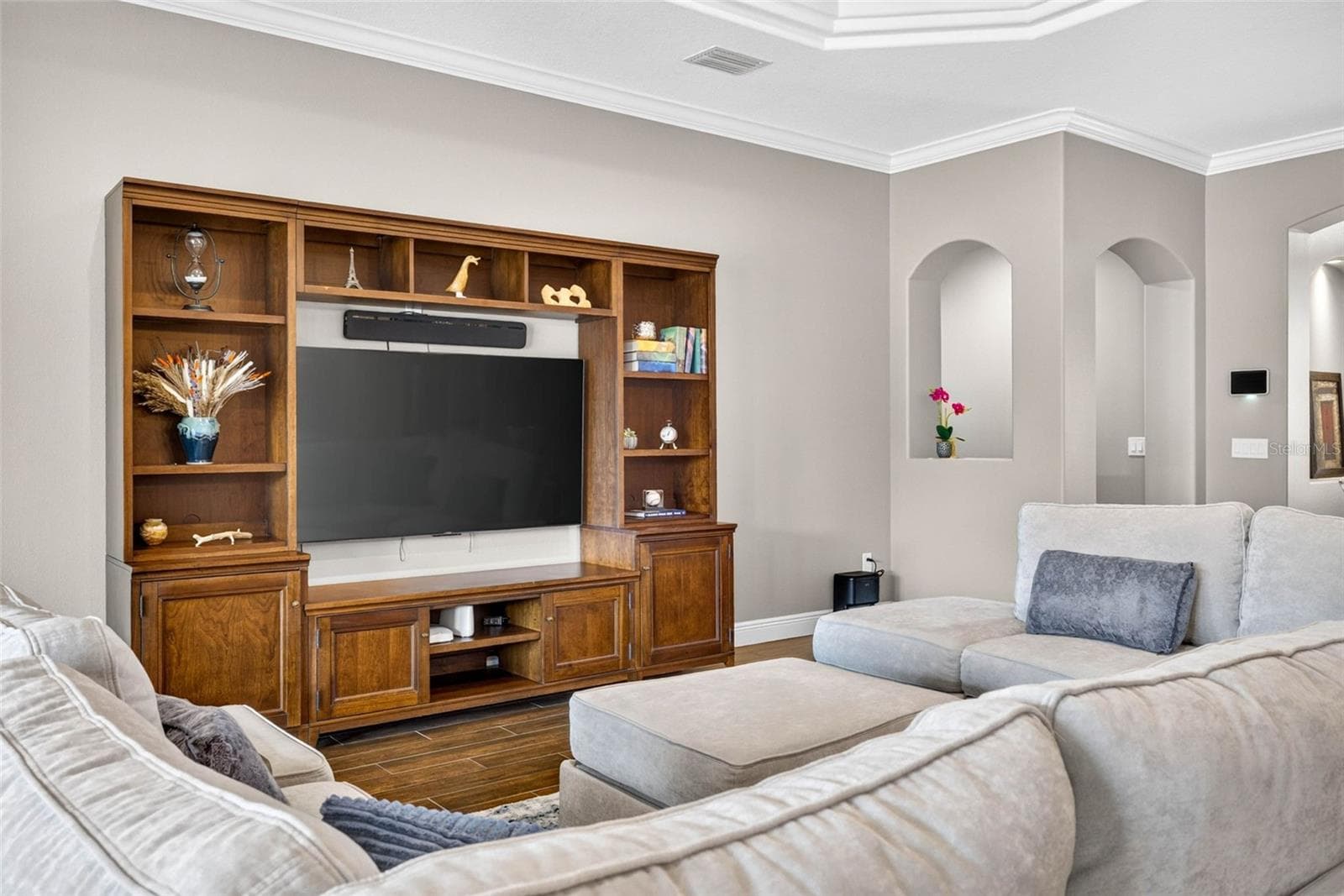 Living Room - 4760 LAGO VISTA CIR, LAND O LAKES