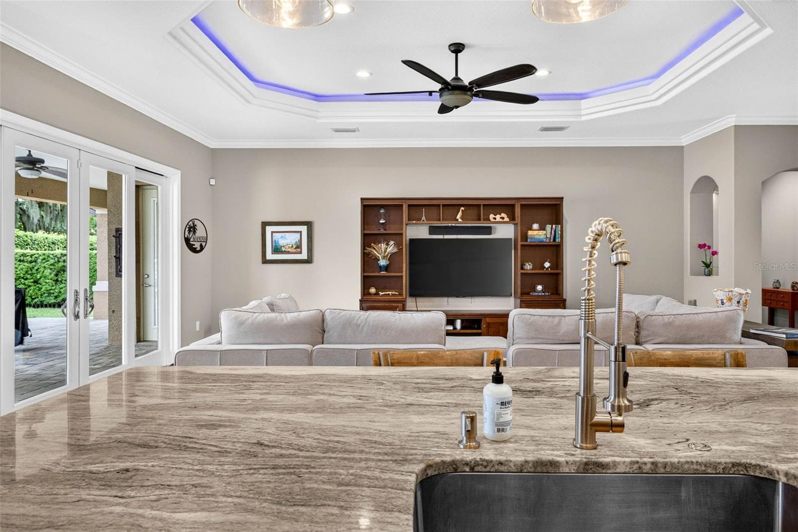View of Living Room from Kitchen - 4760 LAGO VISTA CIR, LAND O LAKES