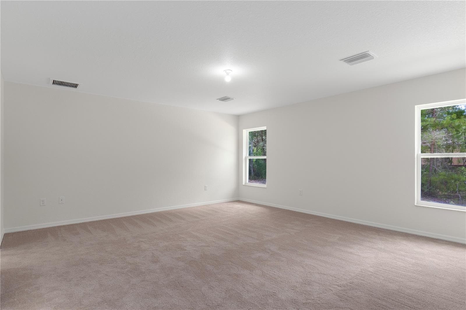 Single Family Residence at 13048 KITTIWAKE RD, WEEKI WACHEE, photo 23 of 37