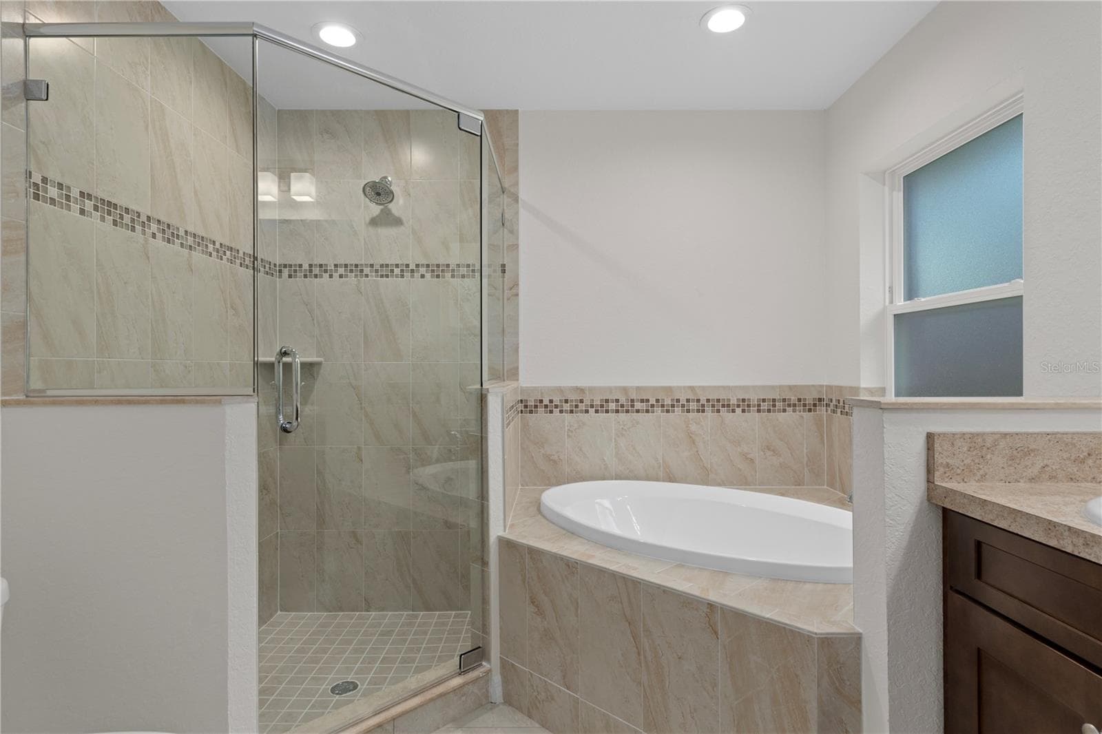 Single Family Residence at 13048 KITTIWAKE RD, WEEKI WACHEE, photo 27 of 37